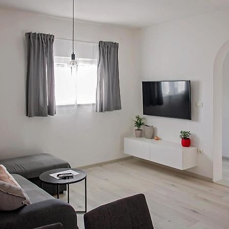 Apartment Stocic Рогозница Экстерьер фото
