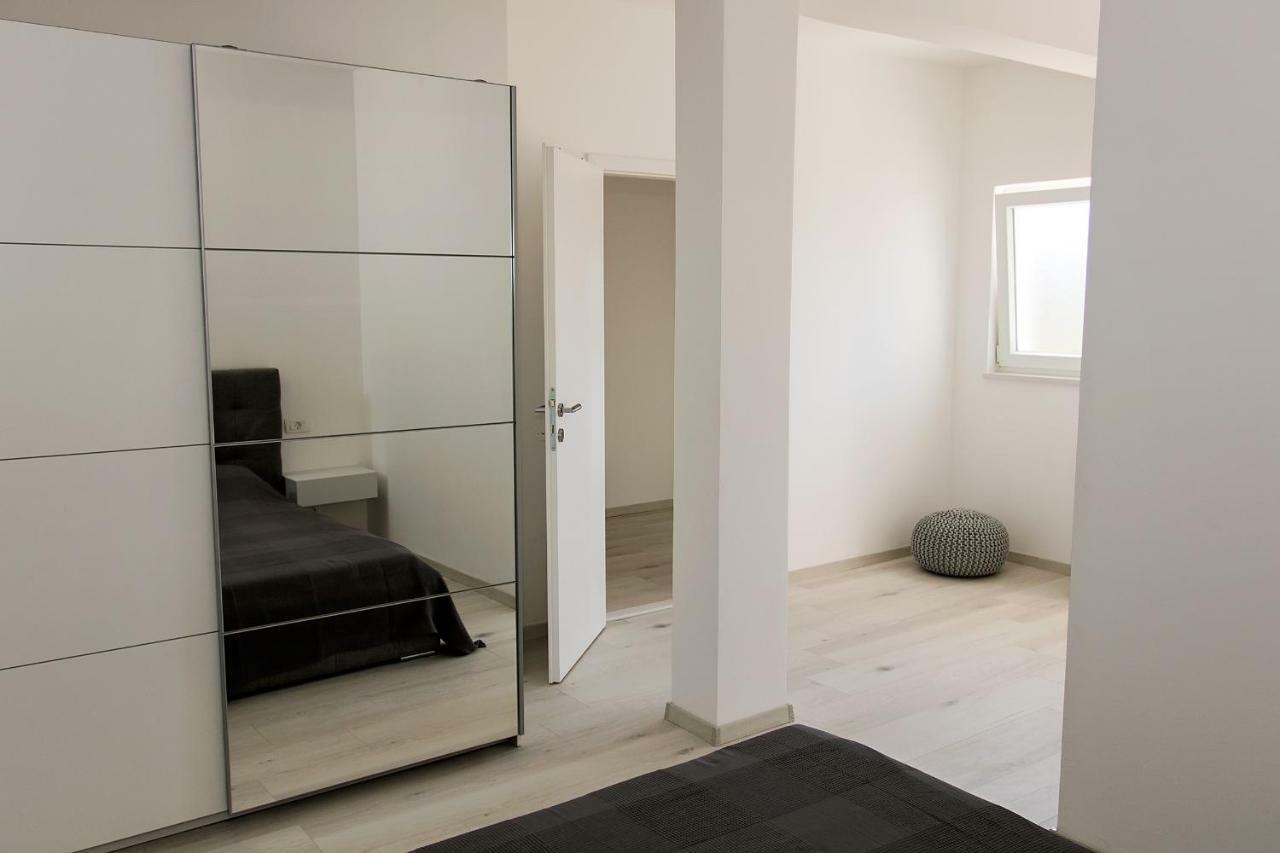 Apartment Stocic Рогозница Экстерьер фото